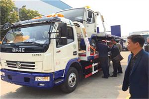 信州区汽车道路救援拖车价格